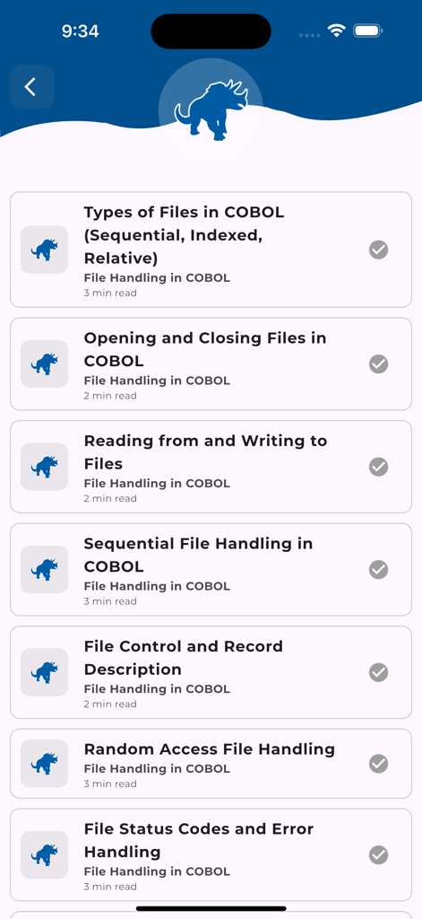 Learn COBOL Programming - Un menu di lezioni sulla gestione dei file nell'app Impara la programmazione COBOL che include argomenti come file sequenziali e ad accesso casuale.