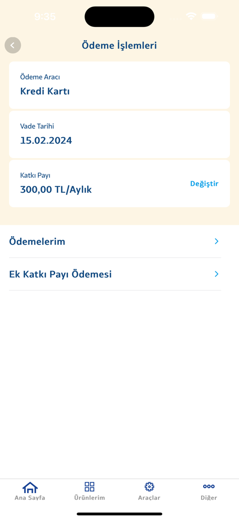 Katılım Cep - Écran des transactions de paiement de l'application mobile Katilim Cep montrant les détails de la carte de crédit et la cotisation mensuelle.
