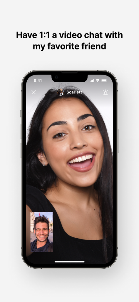 A 1 on 1 video call between two friends using the MEEFF global networking app