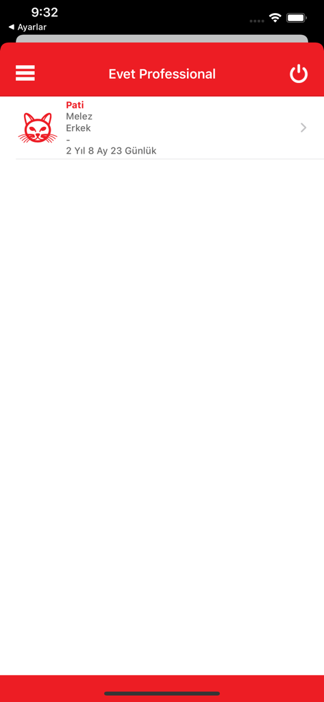 Evet Pro - Écran de profil d'animal dans l'application Evet Professional affichant les informations d'un chat nommé Pati, y compris son âge et sa race