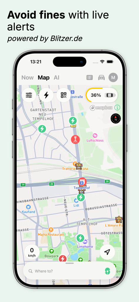 StromNow EV Charging Map - Interfaz de la aplicación StromNow mostrando un mapa de carga de vehículos eléctricos con alertas de peligro en tiempo real y advertencias de cámaras de velocidad integradas