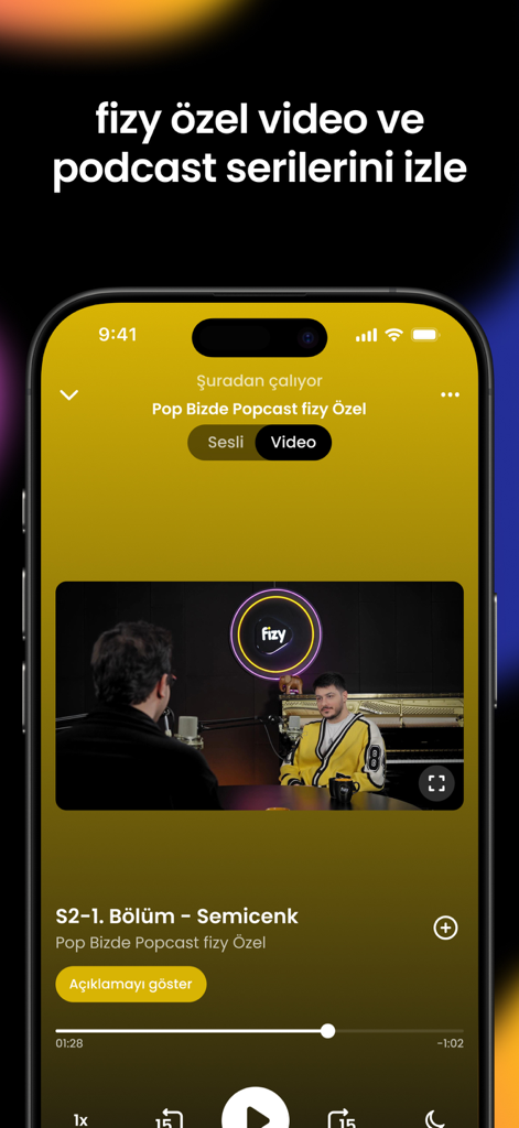 fizy – Music & Podcast - Interfaz de la aplicación fizy que muestra un reproductor de videocast turco con contenido exclusivo.