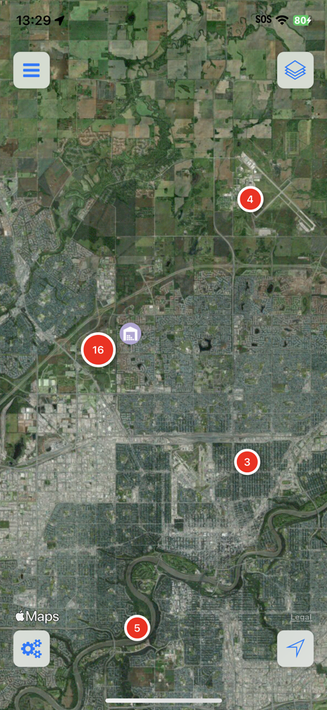 지도에서 자산 추적 위치와 클러스터를 보여주는 Nektar 앱의 위성 보기.