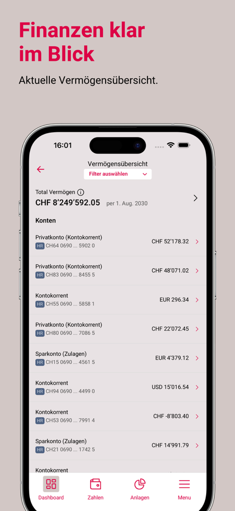 La aplicación acrevis que muestra el total de activos y una lista de cuentas bancarias en varias monedas