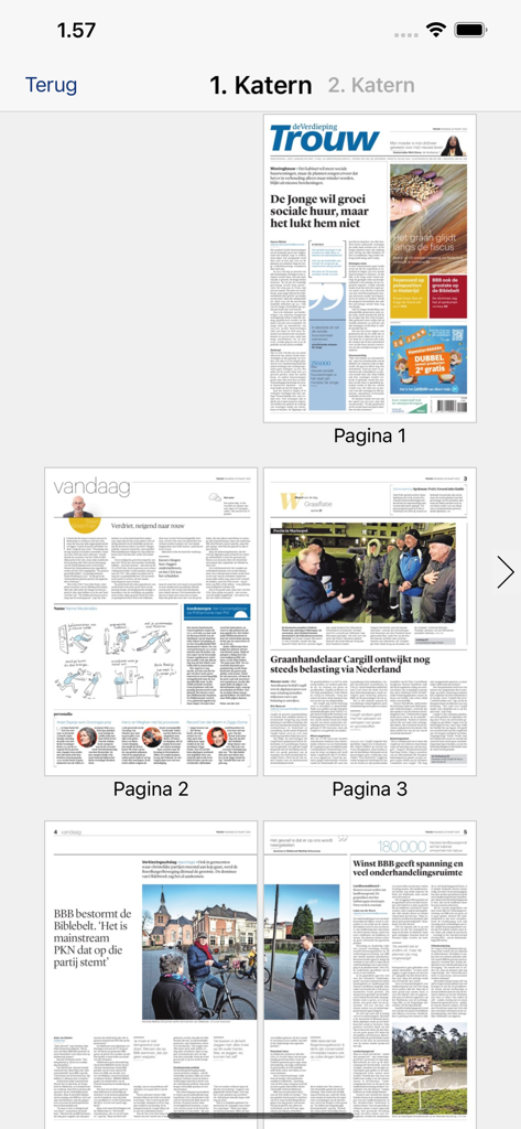 Thumbnail overview of newspaper pages in the Trouw app