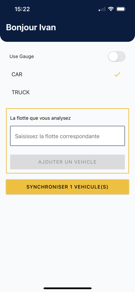 CaRool FleetCheck - Carool FleetCheck dashboard showing vehicle selection and synchronization options