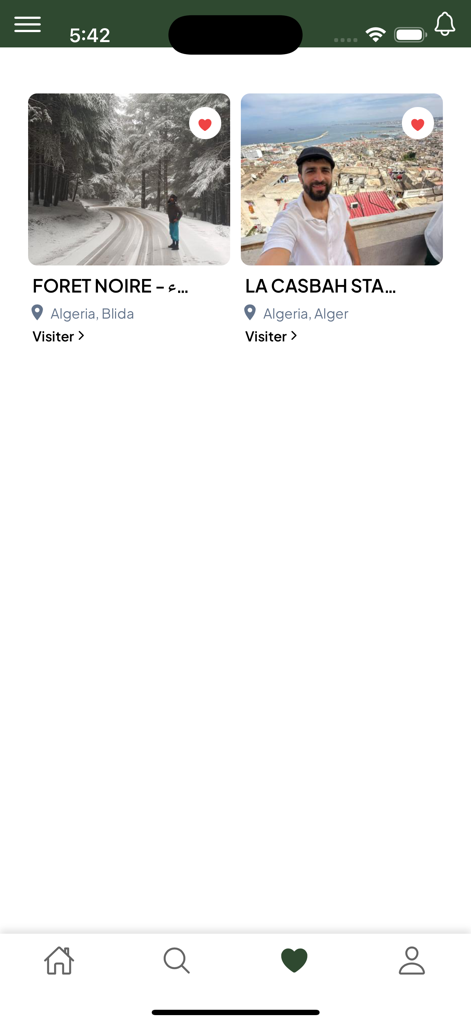Duks Maps - Screenshot des Favoritenbereichs der Duks Maps App mit Reisezielen in Algerien wie Foret Noire und La Casbah.