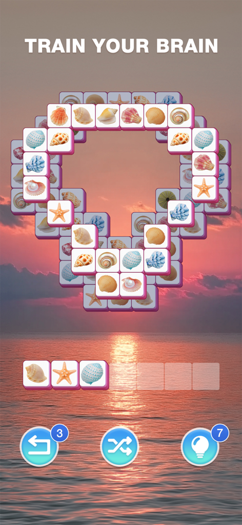 Tile Journey - Classic Puzzle - Juego de puzzle de combinación de losetas de conchas marinas con un fondo de océano al atardecer y texto de entrena tu cerebro