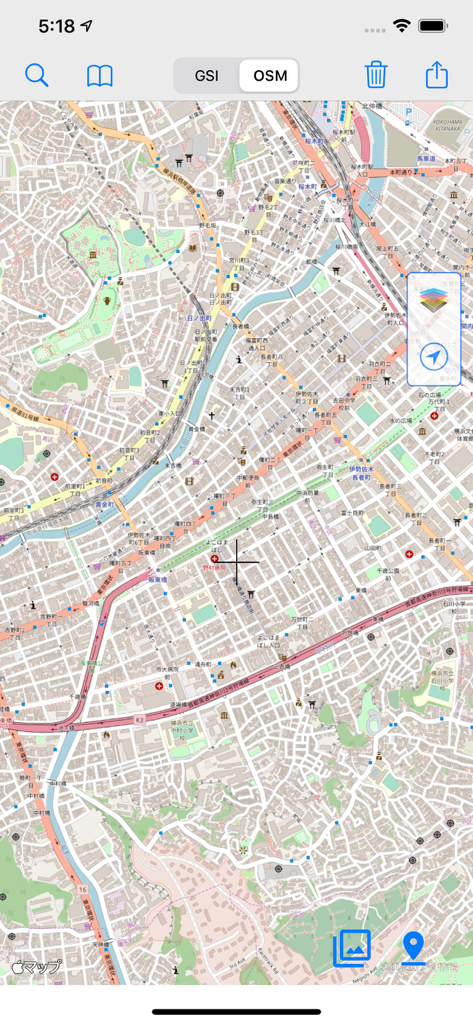 GSI Map++ - GSI Map plus plusアプリのインターフェイスに、横浜の日本の詳細な地図とGSIおよびOSMトグルボタンが表示されています