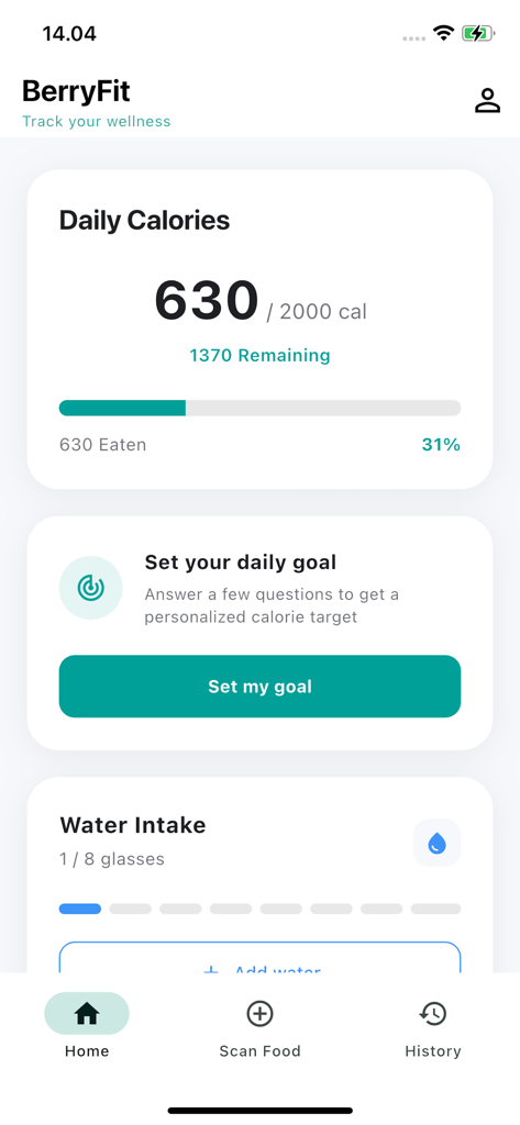 BerryFit - AI Food & Calories - BerryFit 앱 대시보드에 일일 칼로리 진행률 및 수분 섭취 추적기 표시