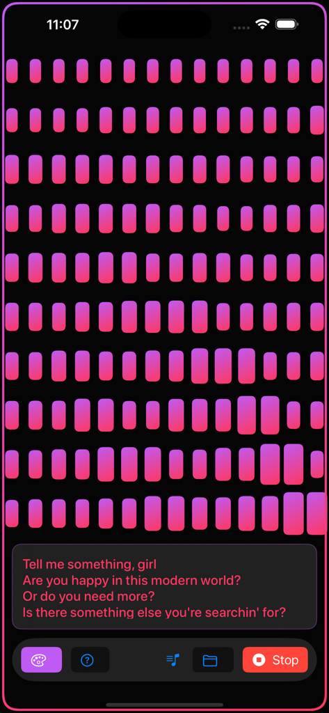 Live Audio & Music Visualizer - Interfaz de la aplicación móvil que muestra un visualizador de barras de música con gradiente rosa y púrpura con un cuadro de texto que muestra letras de canciones sobre un fondo oscuro.