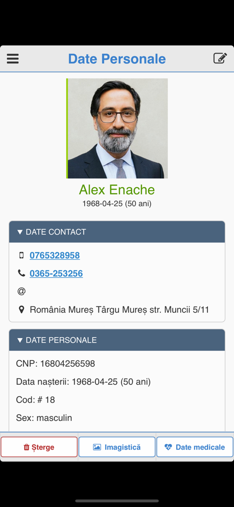 Mobile screen of the dROOT app displaying a patient's personal and contact information profile.