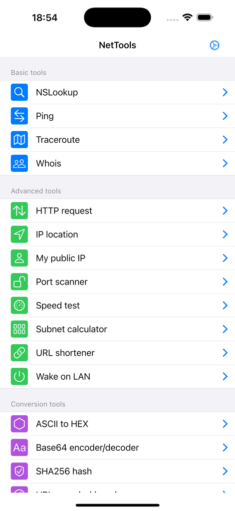 Hauptmenü der NetTools-App mit einer Liste von Netzwerkdiagnose-Tools wie Ping, Traceroute und Port-Scanner