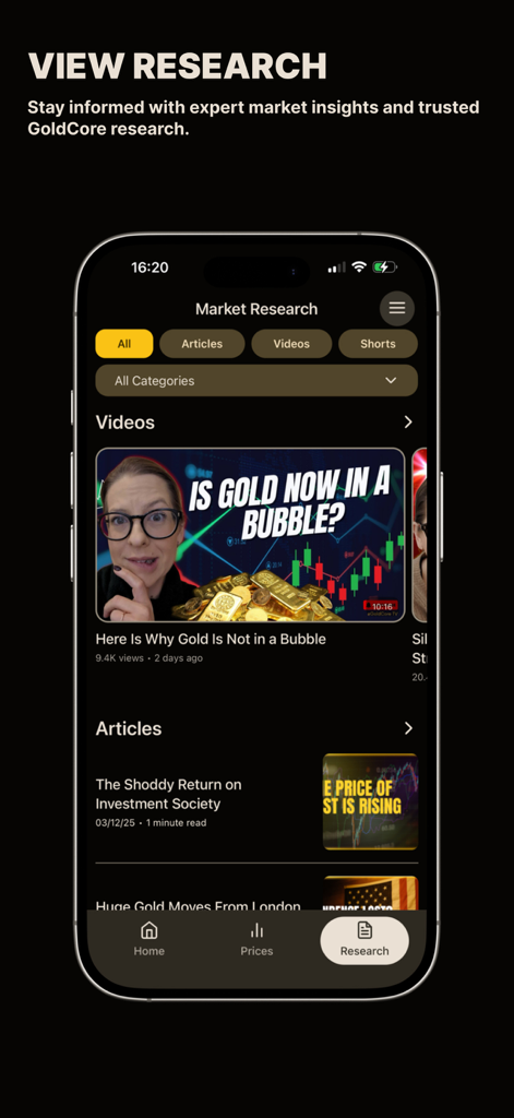Una pantalla de teléfono inteligente que muestra la sección de Investigación de Mercado de la aplicación GoldCore con videos y artículos financieros sobre metales preciosos.