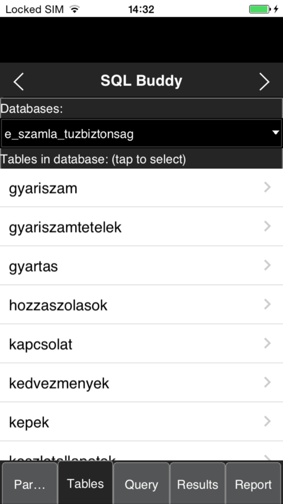 Interfaz de la aplicación SQLBuddy mostrando una lista de tablas dentro de una base de datos en una pantalla móvil