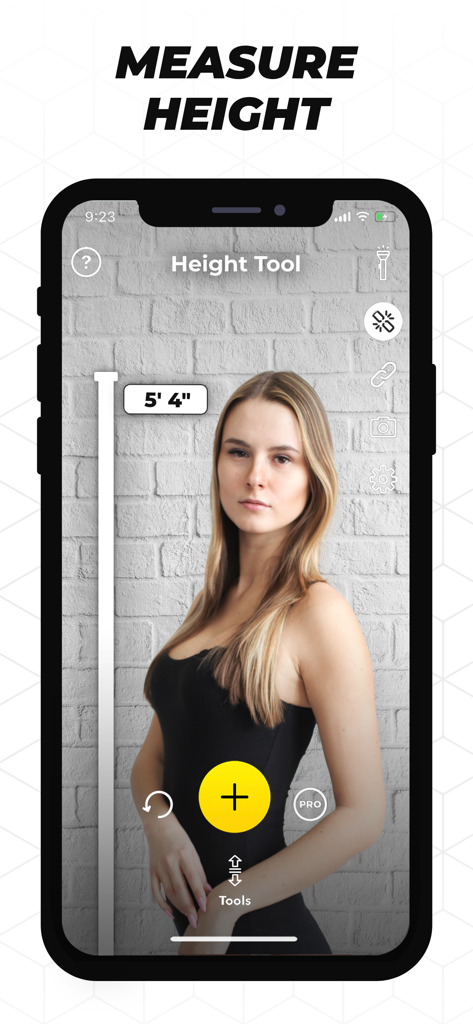Smartphone app measuring a woman's height using AR technology showing 5 foot 4 inches.