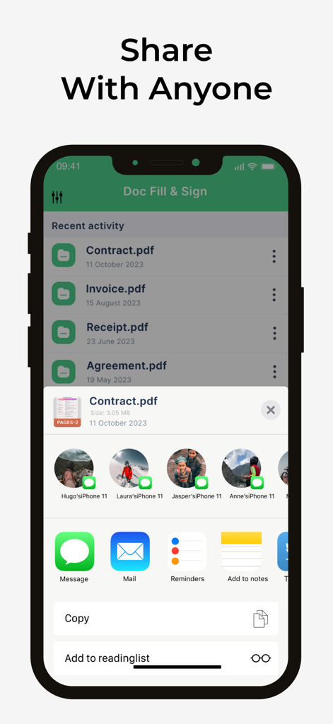 Signature Maker - SignHub - Interface of the SignHub app showing document sharing options for signed contracts and PDFs
