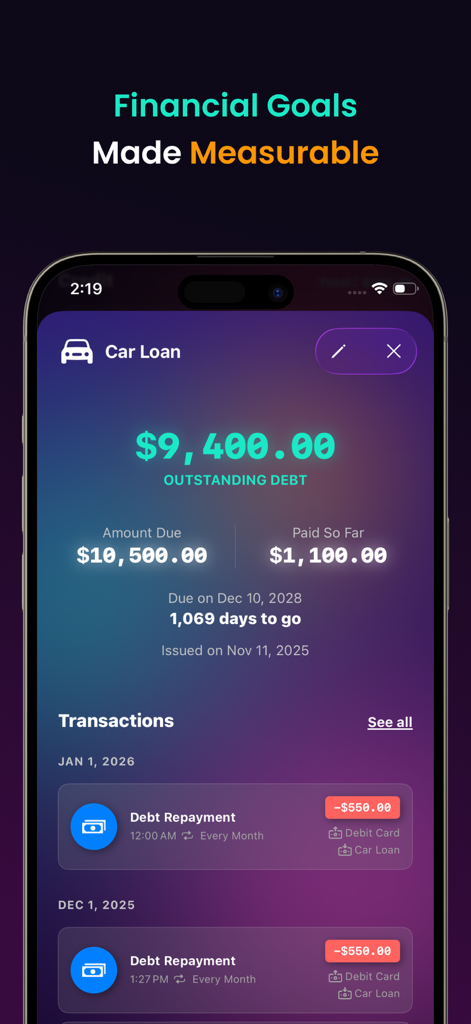 Kora Daily Expense Tracker - Kora 앱 인터페이스가 미결 잔액 및 상환 기록과 함께 자동차 대출 부채 추적을 표시하고 있습니다.
