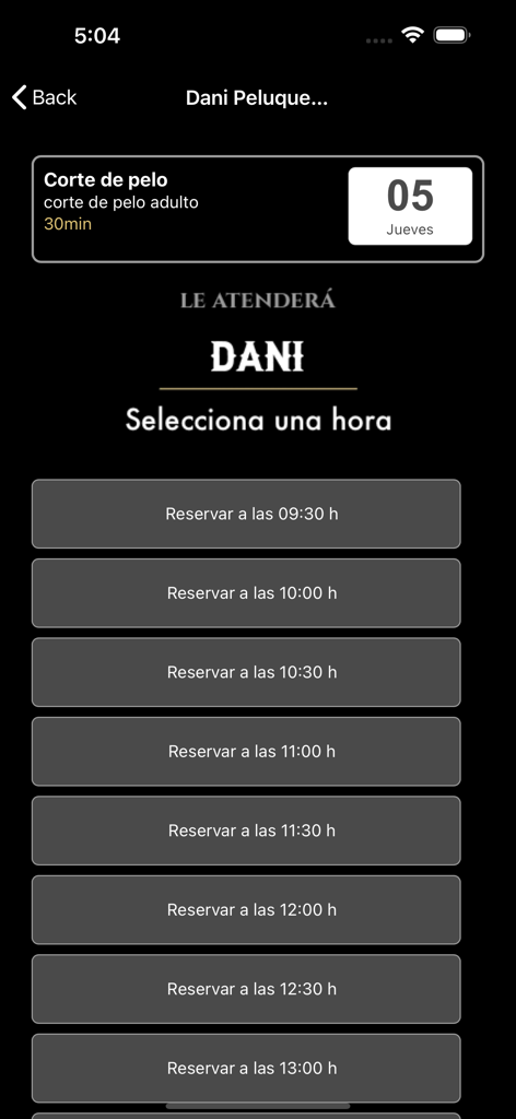 Dani Peluquería - Tela de agendamento de horário para corte de cabelo na Dani Peluquería em Málaga mostrando horários disponíveis.