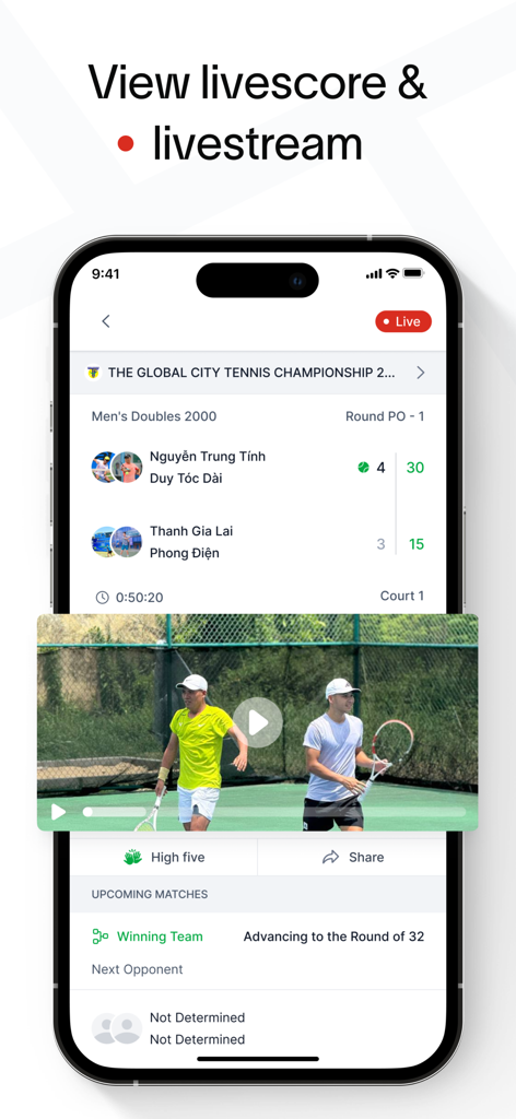 Baseline - Tennis & Pickleball - Baselineアプリのモバイルインターフェースで、テニスのライブ試合スコアとビデオストリームが表示されています