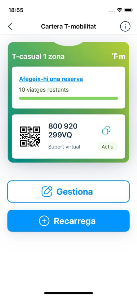 Cartera T-mobilitat - Interfaz digital de la tarjeta T-casual de Barcelona en la aplicación Cartera T-mobilitat mostrando un código QR y los viajes restantes para el transporte público de Barcelona.
