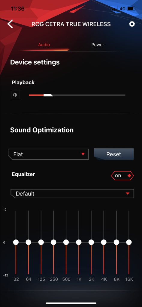 Interfaz de la aplicación ARMOURY CRATE que muestra el ecualizador de audio y la configuración de reproducción para los auriculares ROG Cetra.