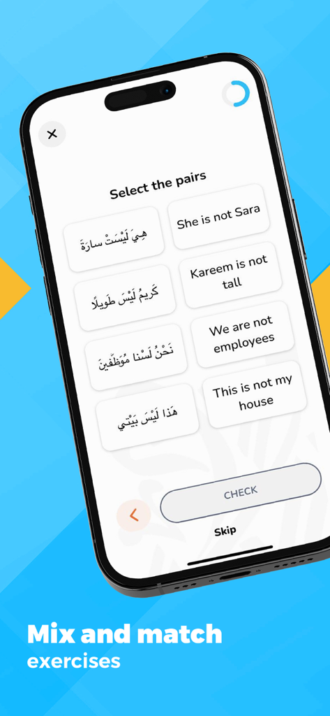 Kaleela・Learn Arabic Language - Pantalla de la aplicación Kaleela mostrando un ejercicio interactivo de emparejamiento de oraciones del árabe al inglés.