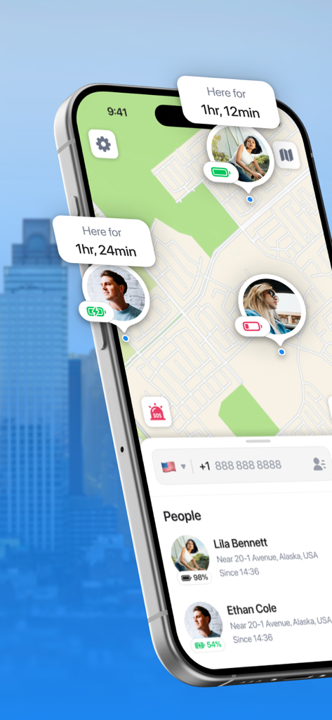Phone Tracker - Share Location - Interfaz de la aplicación Rastreador de Teléfono mostrando las ubicaciones de los miembros de la familia y el estado de la batería en un mapa en vivo.