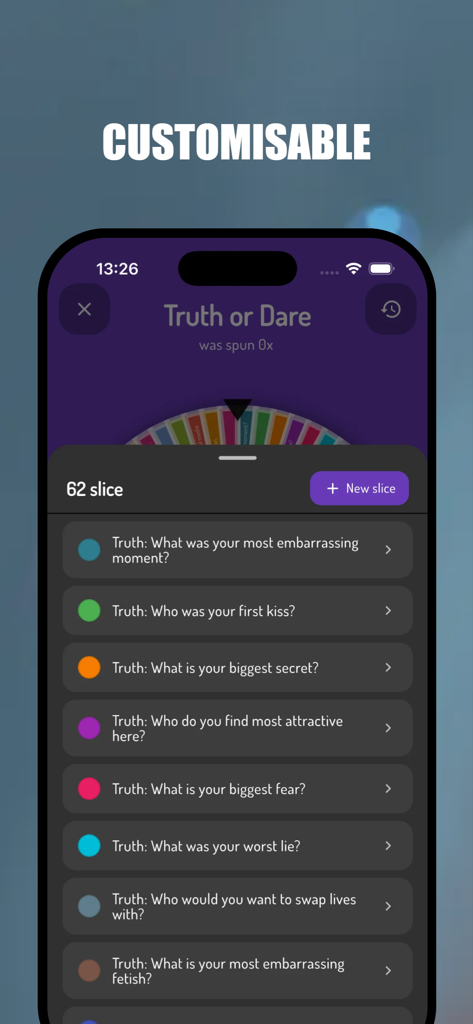 Spin The Wheel - Random choice - Una interfaz móvil que muestra segmentos de preguntas personalizables de "Verdad o Reto" para una aplicación de creador de ruletas de decisiones.