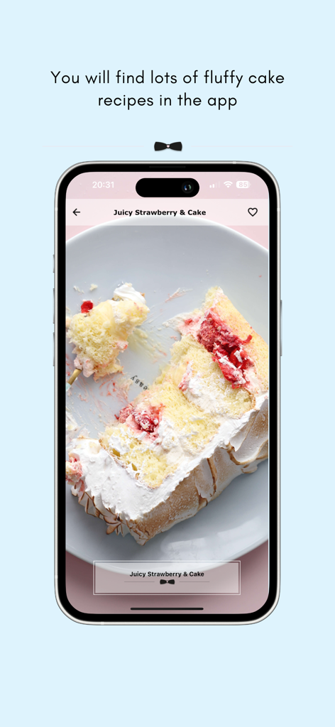 Love, Manuela - Love Manuela 베이킹 앱 인터페이스에 있는 부드러운 딸기 크림 케이크 조각 클로즈업