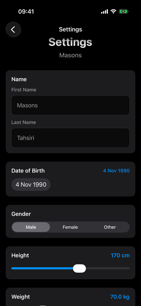 Ein Einstellungsbildschirm in der HealthAI plus App mit Feldern für Benutzername, Geburtsdatum, Geschlecht, Größe und Gewicht.