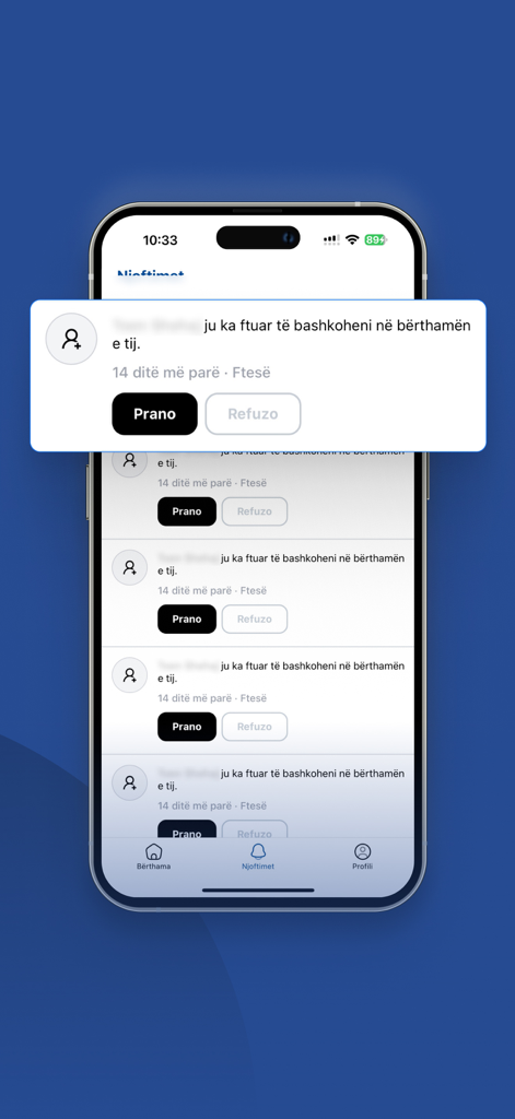 Mundësia - List of political group invitations in the Mundesia app with options to accept or reject.