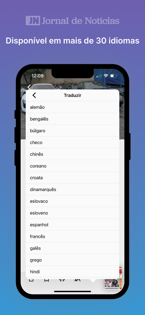 Pantalla de la aplicación Jornal de Noticias mostrando un menú de traducción con una lista de idiomas disponibles, incluyendo alemán, español y francés.