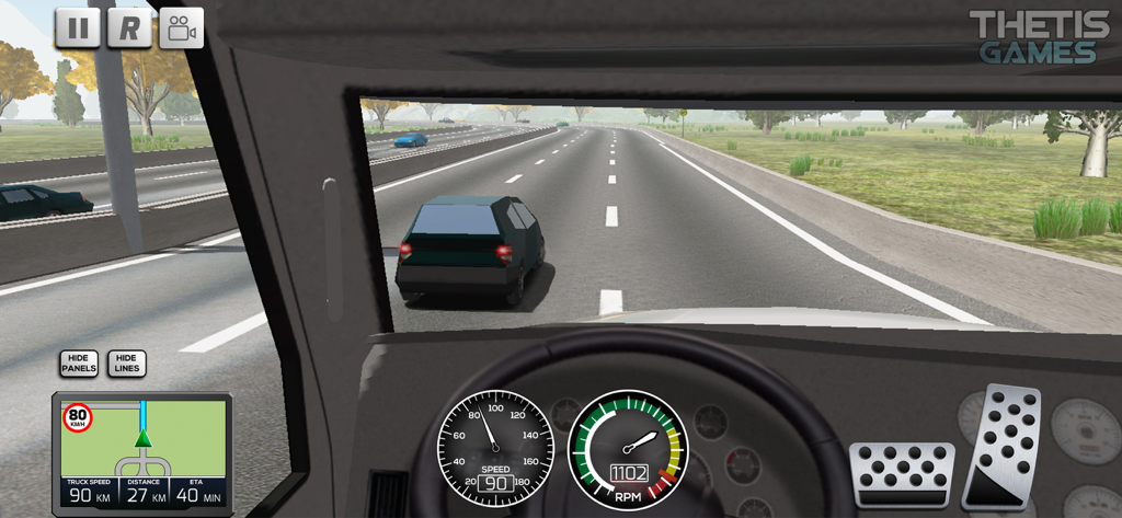Truck Simulator 2 - Europe - Vista de cabina en primera persona de un camión conduciendo en una autopista europea con indicadores del tablero y mapa GPS.