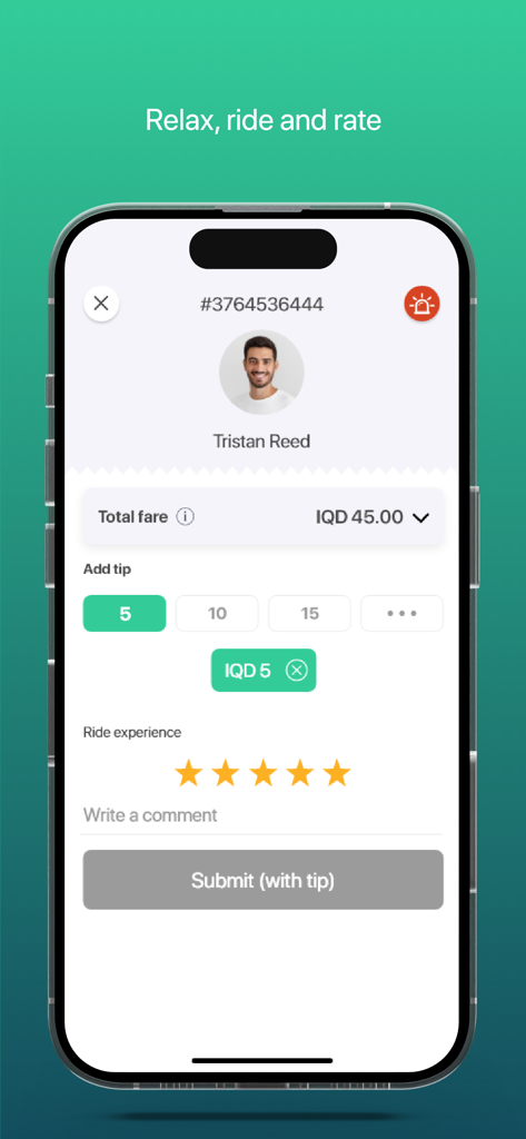 Taxi Naqel - تكسي ناقل - Interfaz de la aplicación móvil Taxi Naqel mostrando la pantalla de finalización del viaje con la tarifa en dinares iraquíes, estrellas de calificación del conductor y opciones de propina.