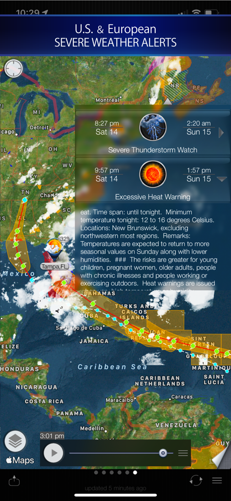 Mapa do aplicativo Cyclone mostrando caminhos de rastreamento de furacões e alertas de clima severo para a Flórida e o Caribe.