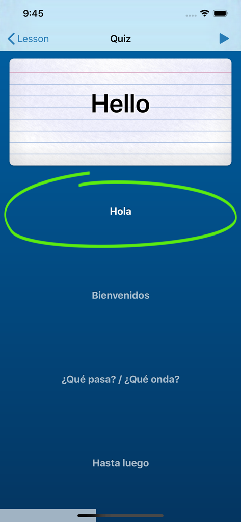 Prueba de vocabulario de inglés de opción múltiple en la aplicación How's It Going Inglés que muestra un ejercicio de traducción para la palabra Hola.
