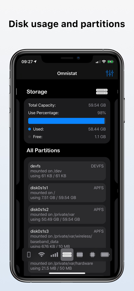 Omnistat 2 - Omnistat 2アプリのインターフェイスには、iPhone上の詳細なストレージ容量とパーティションリストが表示されます
