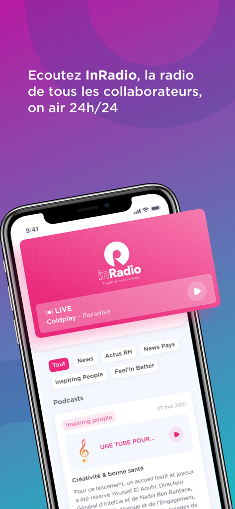 Tela de smartphone mostrando o recurso InRadio e o feed de notícias corporativas dentro do aplicativo My Intelcia para funcionários