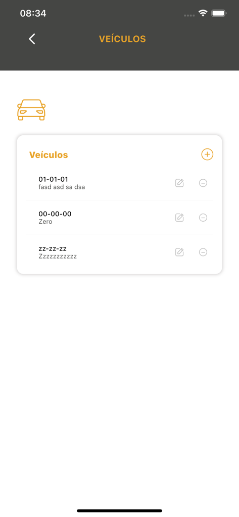 Oeiras Move - Interface of the Oeiras Move app showing a list of registered vehicles for parking management