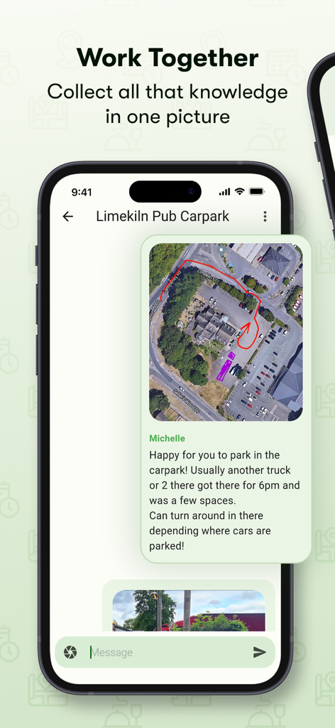 Kip App - Screenshot dell'interfaccia dell'app Kip che mostra una mappa satellitare condivisa di un parcheggio con annotazioni disegnate a mano e consigli specifici sul parcheggio da un membro del gruppo.