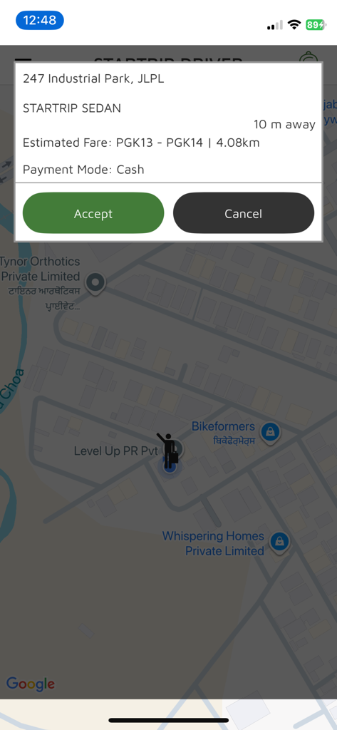 StarTrip Driver - Tela de solicitação de corrida do aplicativo StarTrip Driver com detalhes da corrida e botão de aceitar