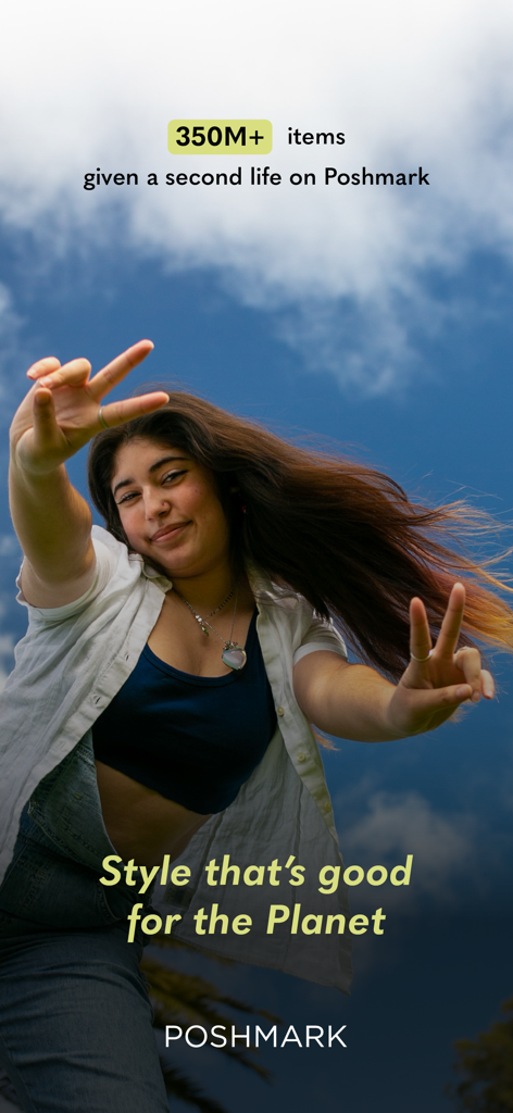 Poshmark: Buy & Sell Fashion - 青い空を背景にピースサインをしてポーズをとる若い女性。Poshmarkのサステナブルファッションに関するテキストが表示されている