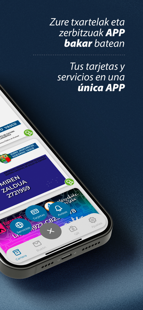 NIK Patrika Digitala - Bildschirm eines Smartphones, der die NIK Patrika Digitala App-Oberfläche mit digitalen Karten und Navigationssymbolen zeigt