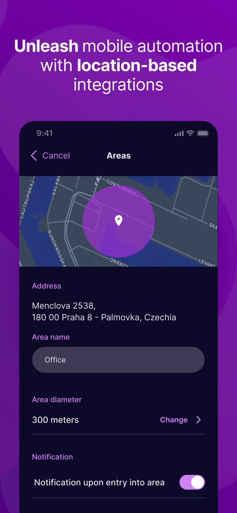 Make (formerly Integromat) - 地図とジオフェンシング設定を備えた位置ベースの自動トリガーを設定するためのMakeモバイルアプリインターフェース。