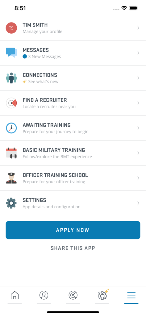 Aim High Air Force - Le menu principal de l'application Aim High Air Force affichant les liens des recruteurs et les informations d'entraînement.