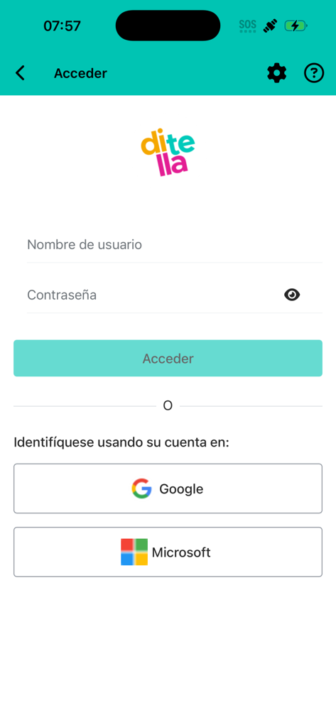 Campus Virtual Di Tella - Pantalla de inicio de sesión de la aplicación Campus Virtual Di Tella con campos de nombre de usuario y contraseña y opciones de inicio de sesión social