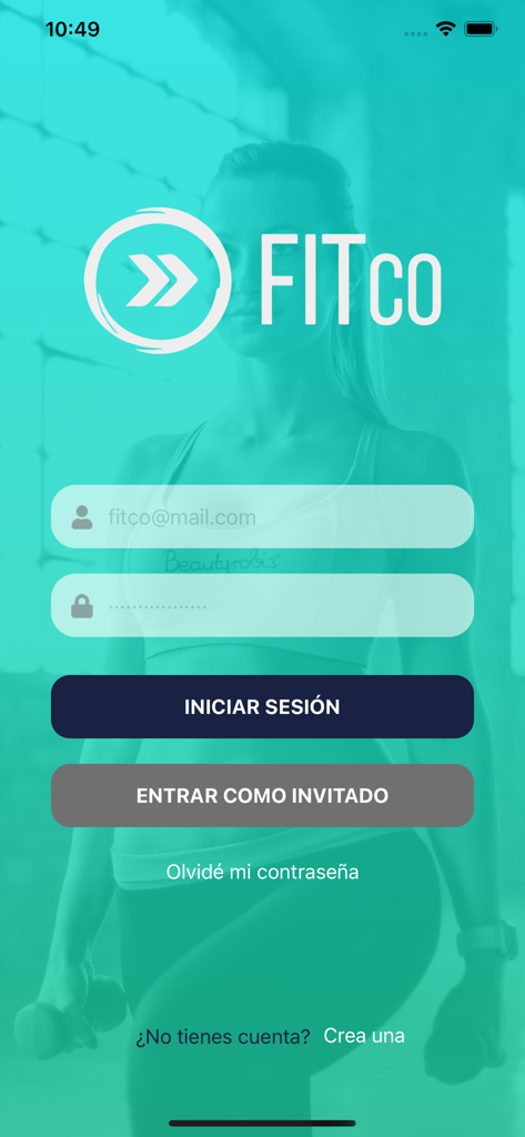 Login screen of the FITCO app with fields for email and password in Spanish