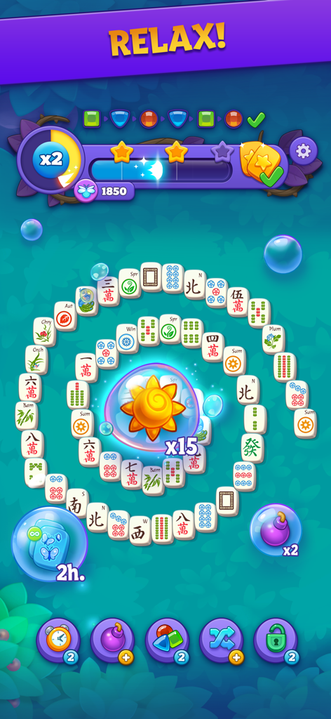 Gameplay-Screenshot von Mahjong Treasure Quest zeigt Kacheln in einem Spiralmuster und ein Entspannungs-Banner