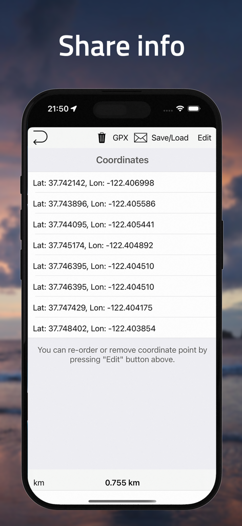 DistanceCalculator - Map tool - Une liste de coordonnées GPS avec des valeurs de latitude et de longitude dans l'application DistanceCalculator affichant les options d'exportation GPX